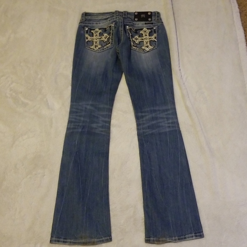 Miss Me Size 27